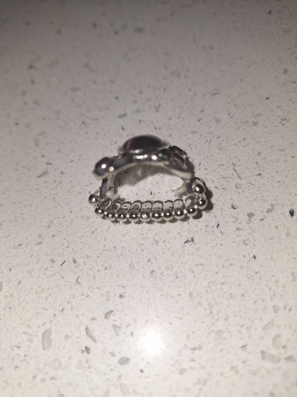 Silver-Tone Leaf Ring with Purple Cat's Eye Stone - Picture 3 of 6